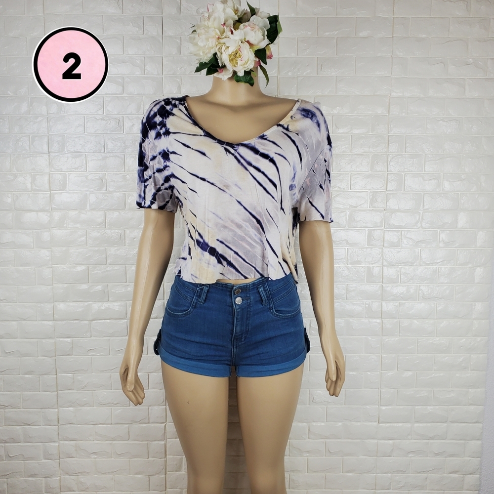 Tryst Large Tie Dye Raw Hem Crop Top – Casual Boho Short Sleeve Tee